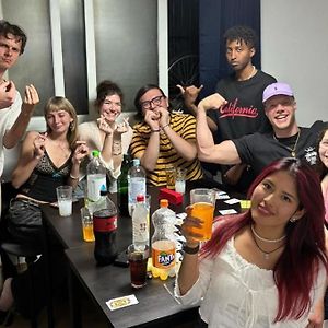 Ocean'S Guesthouse - Foreigners Only